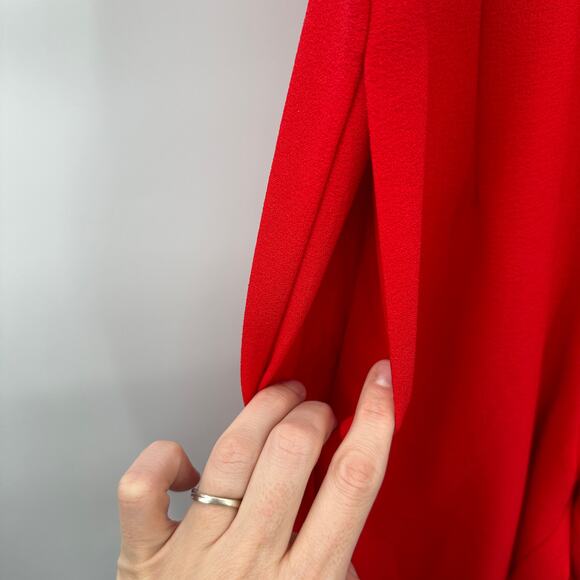 JULIA JORDAN Red Halter Wide-Leg Jumpsuit // 8 - Picture 7 of 12